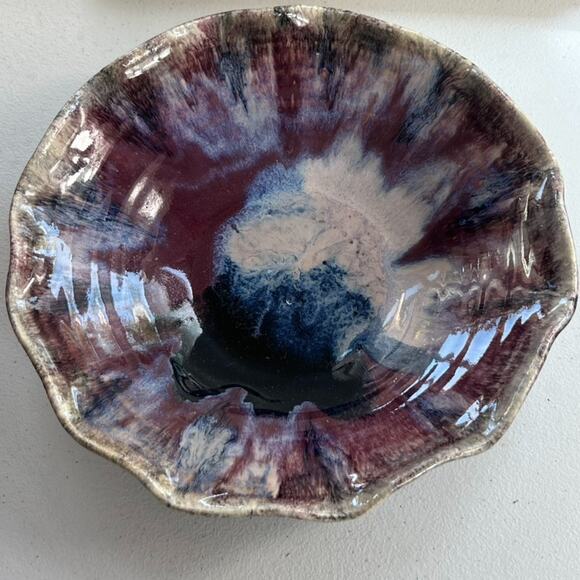 Art Studio Pottery Signed Trinket Dish Bowl Purple Blue Glazed Ruffled Edge - Picture 5 of 12